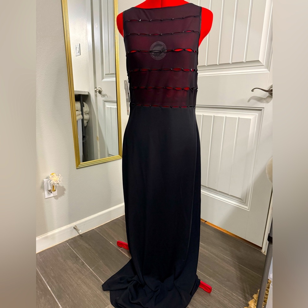 Rimini Black Elegant sleeveless Minimalist Cocktail Gown size 10